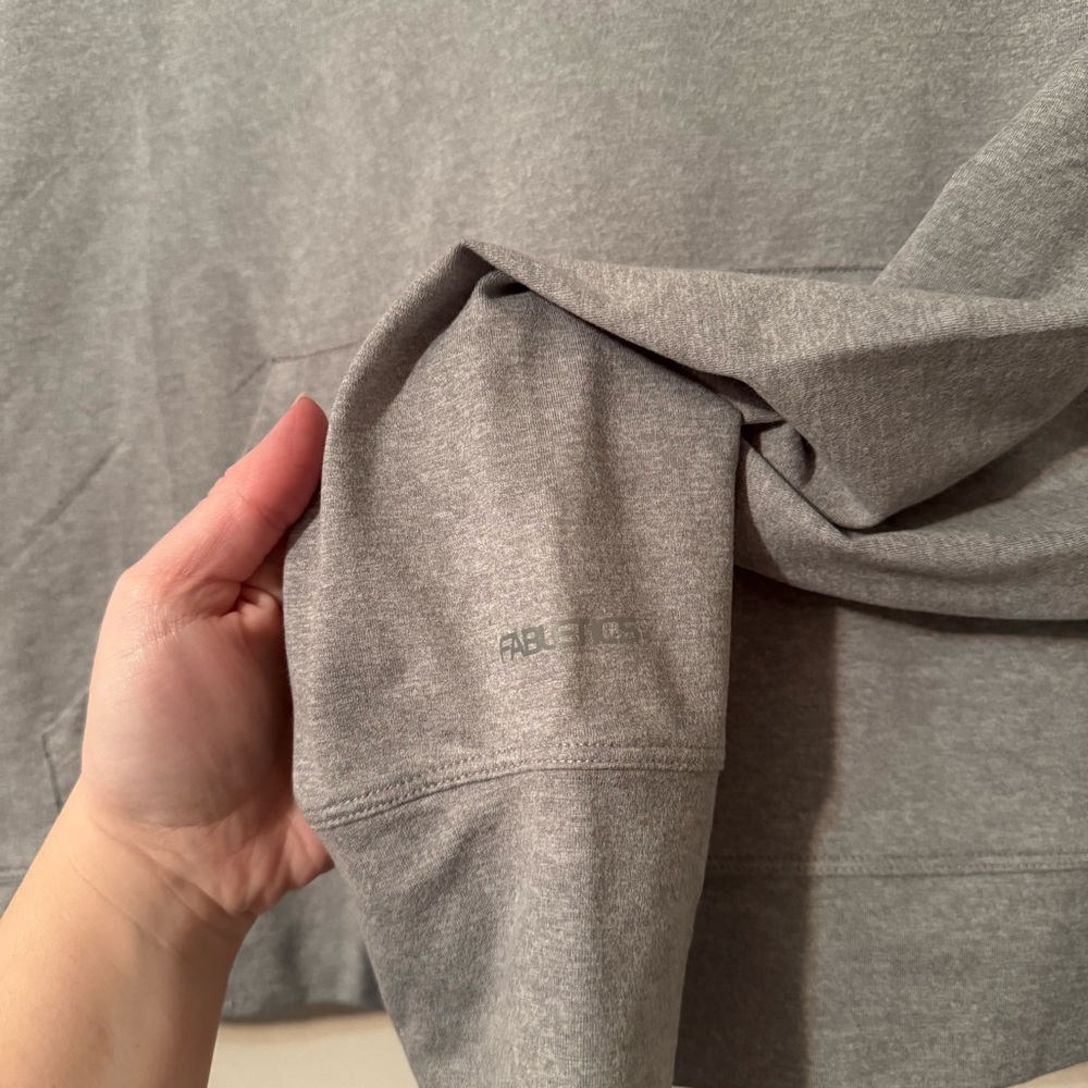 Fabletics‎ Gray Women's Cropped Hoodie - Picture 3 of 5